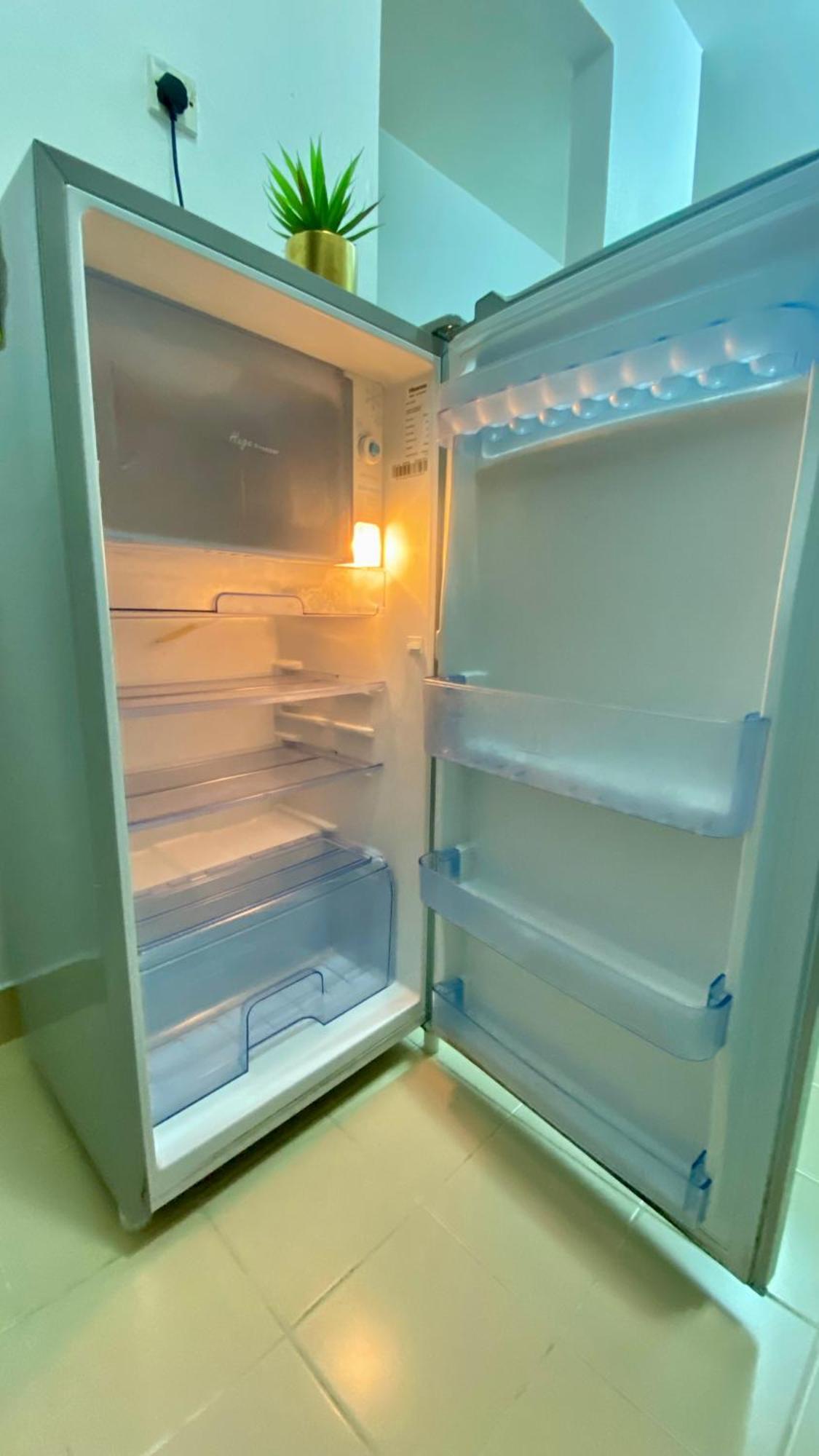 Batu Ferringhi Bayu Emas Apartment Экстерьер фото