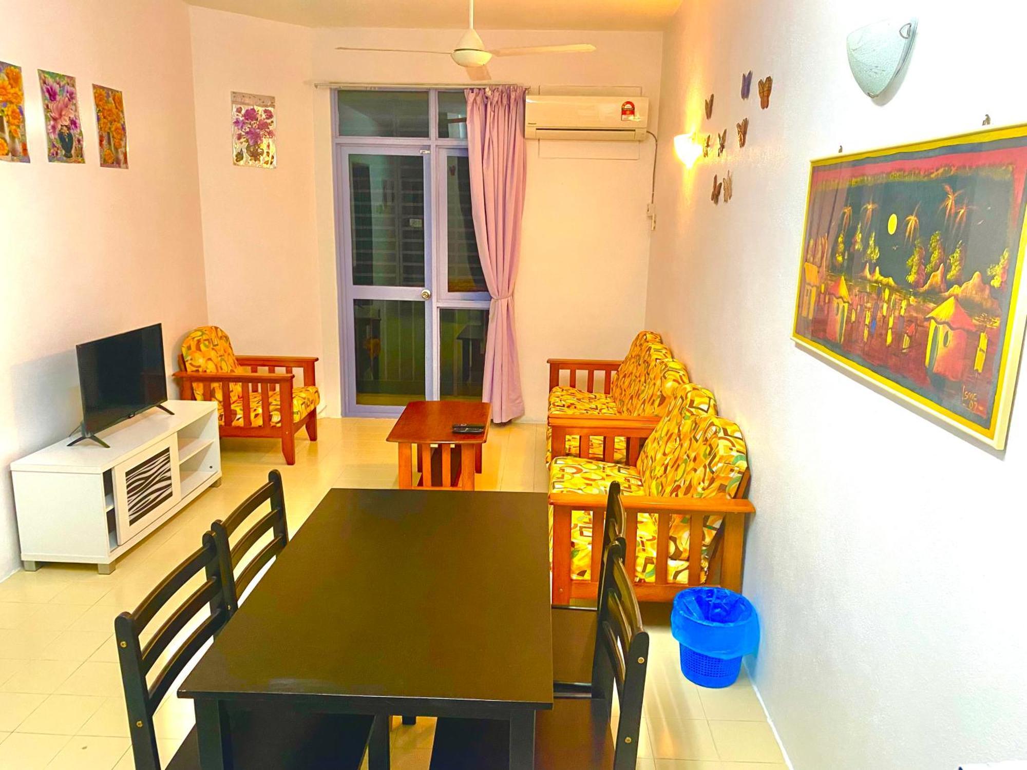 Batu Ferringhi Bayu Emas Apartment Экстерьер фото